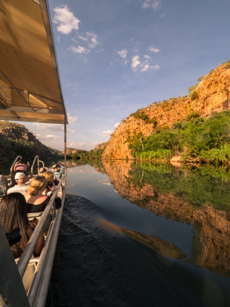Gorge boat cruise experience
