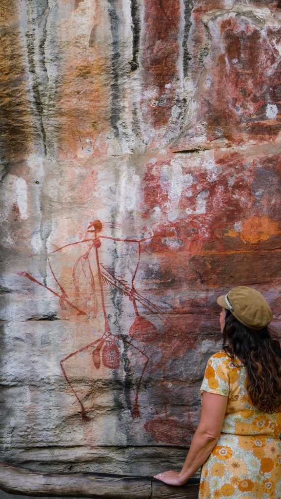Rock Art at Ubirr- 3 Day Kakadu Adventure – Accommodated