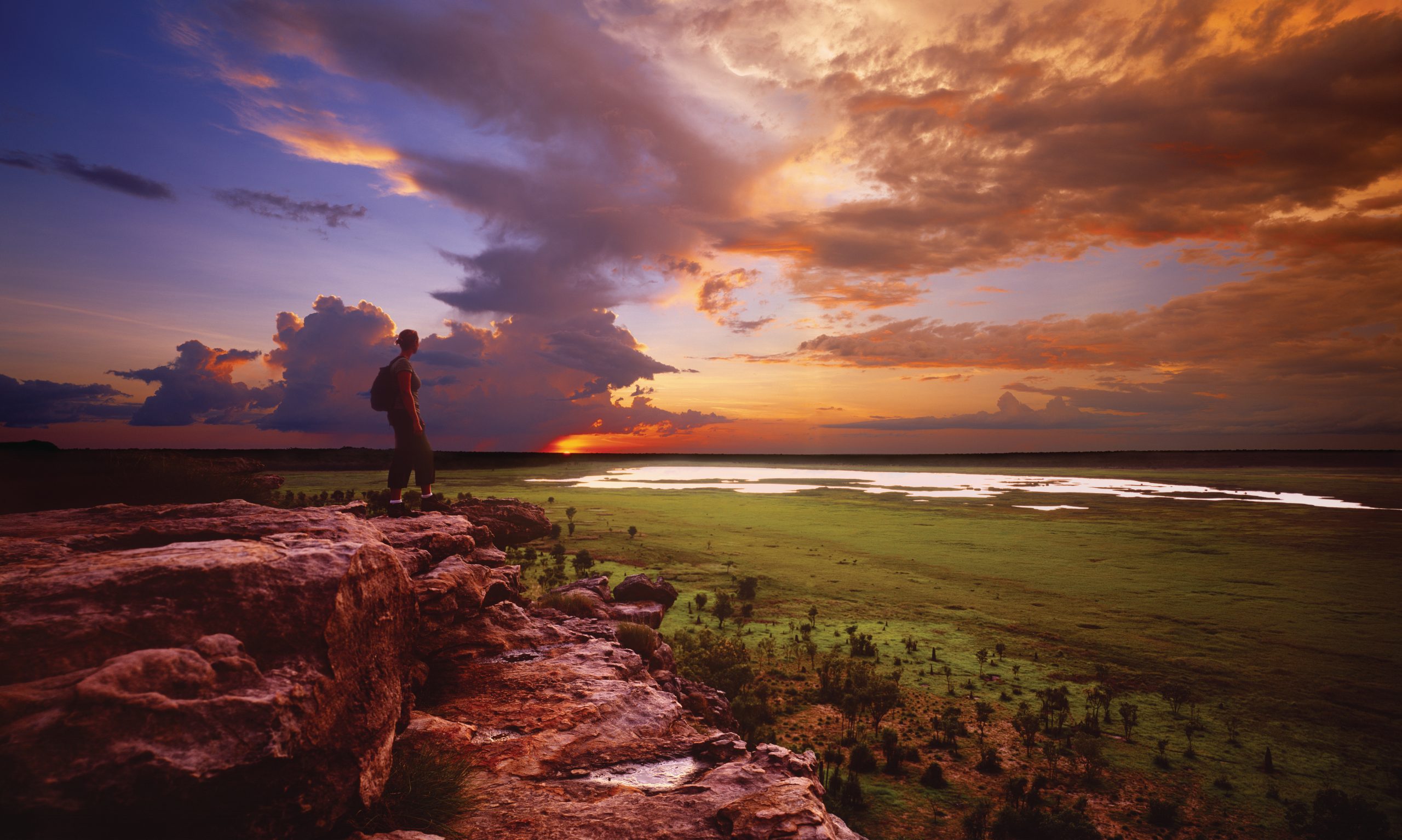 Camping vs. Comfort: Your Ultimate Guide to Kakadu & Litchfield Adventures